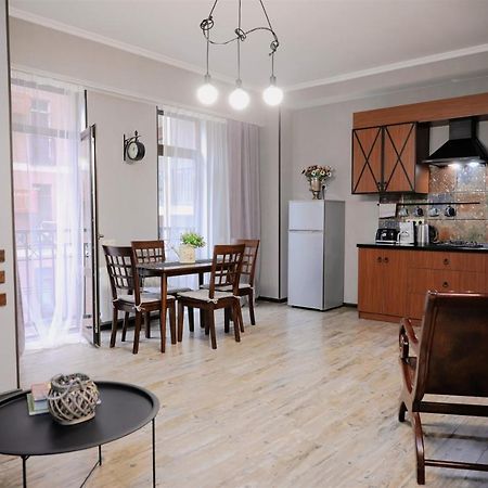 Avlabari Apartment - New One Тбилиси Екстериор снимка