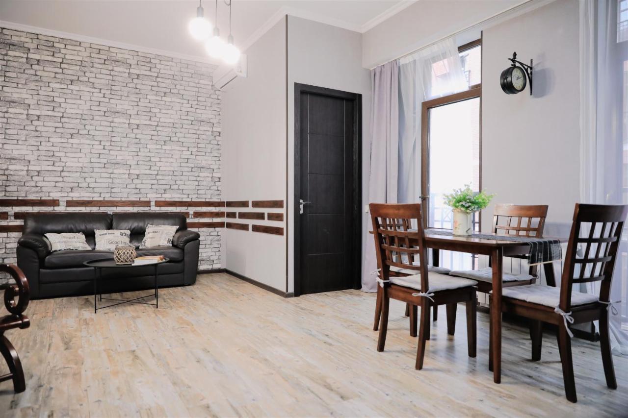 Avlabari Apartment - New One Тбилиси Екстериор снимка